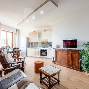 Appartamento Homiday - - Elegant Apartment- 3 2 Bagni, Pisa
